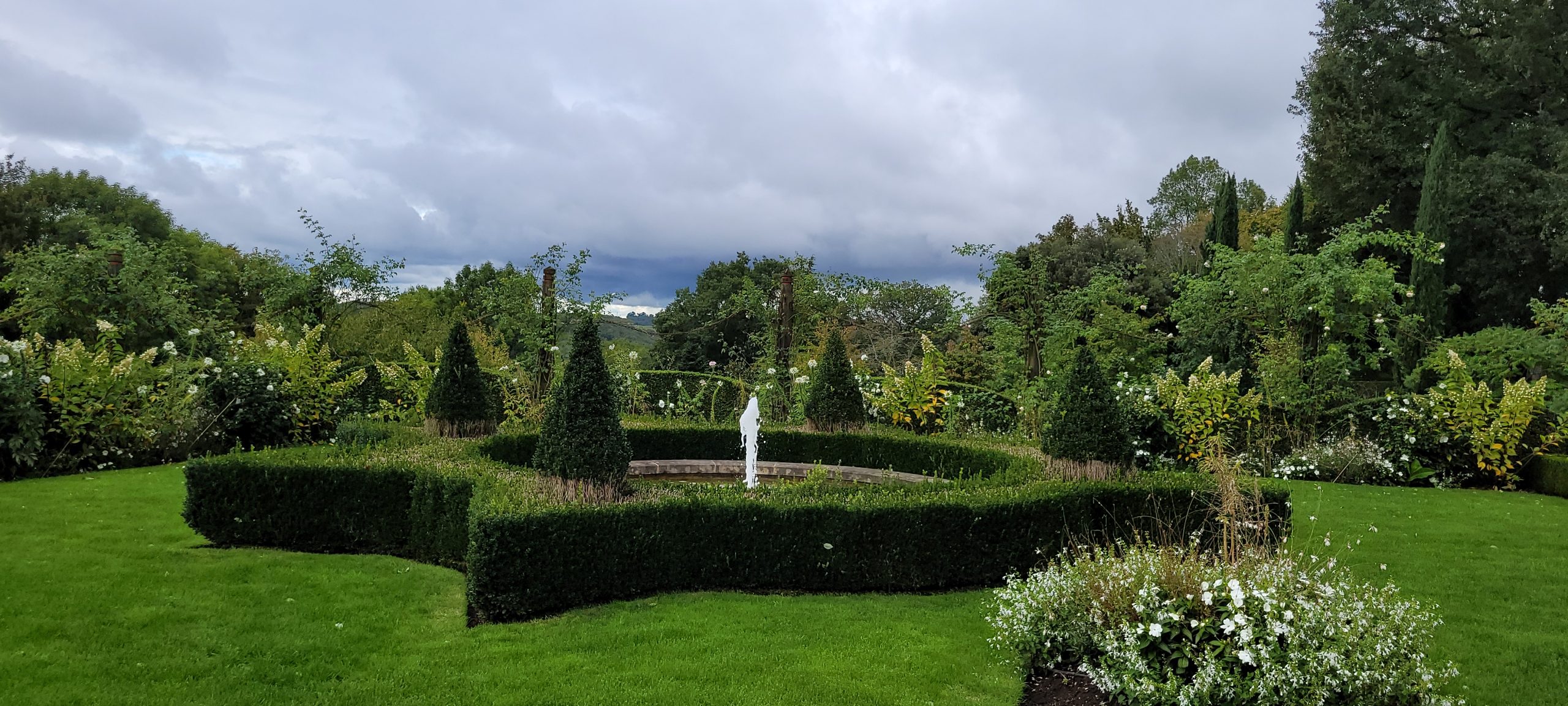 dans les jardins d'Erignac